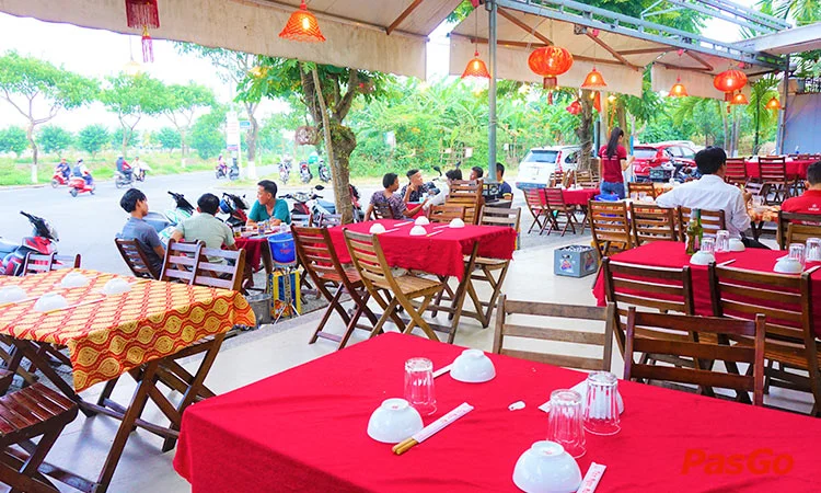 nha-hang-tan-ngoc-nu-thang-long-4