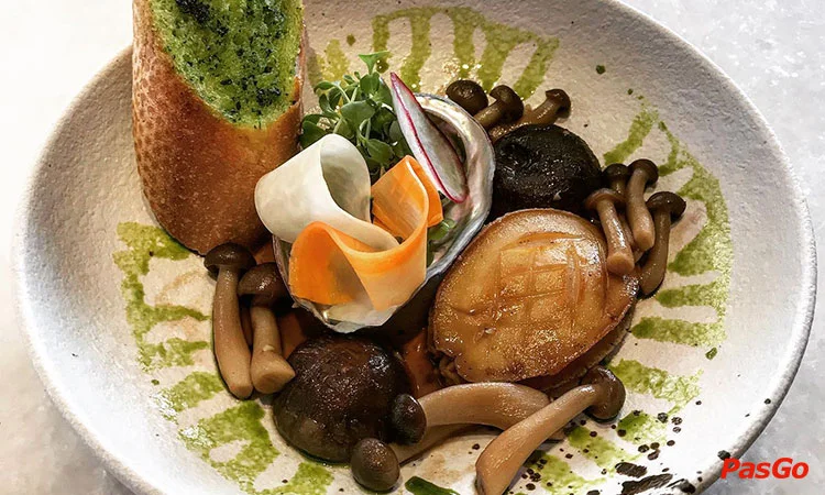 nha-hang-tanh-tach-seafood-society-yet-kieu-4
