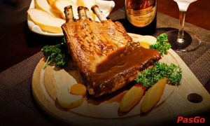 anchor-wine-boutique-and-restaurant-le-loi-2