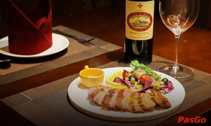 anchor-wine-boutique-and-restaurant-le-loi-4