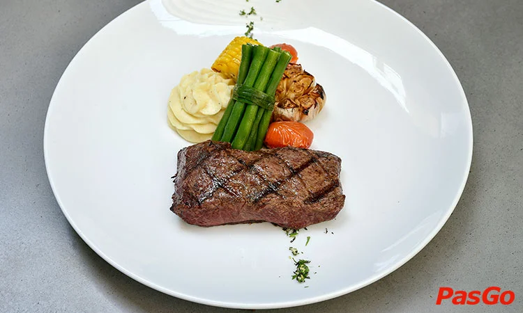 nha-hang-the-butcher-shop-&-grill-nguyen-ba-lan-1
