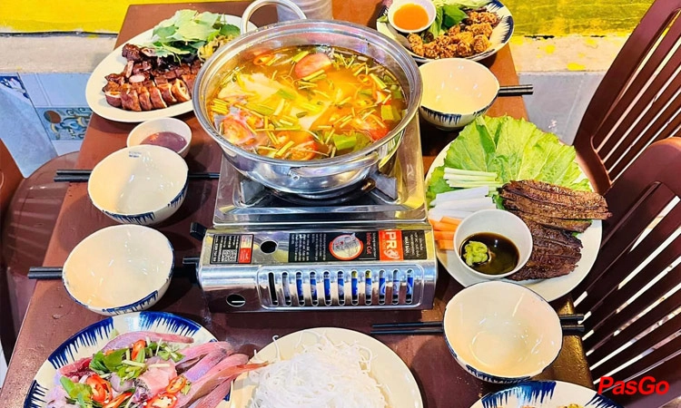 Nhà Hàng Tiện Lẩu 8 Cá 1