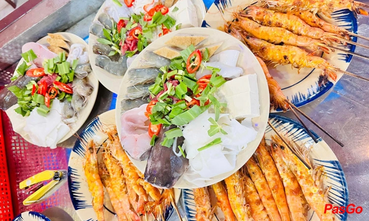 Nhà Hàng Tiện Lẩu 8 Cá 8