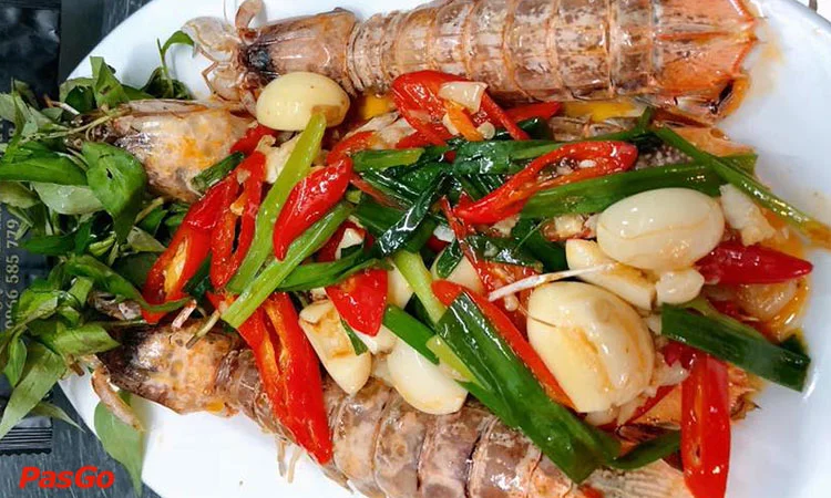nha-hang-tom-cang-xanh-nguyen-van-thoai-1