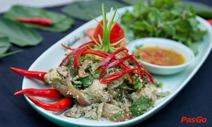 nha-hang-tre-viet-180-bach-dang-6