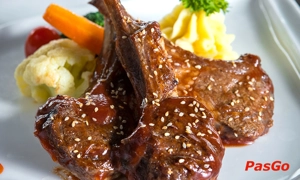 nha-hang-trixie-cafe-&-lounge-thai-ha-2