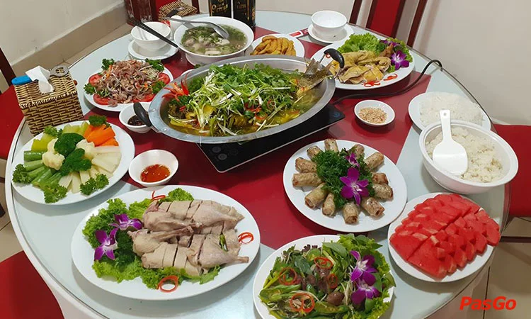nha-hang-truong-thinh-le-thanh-tong-1