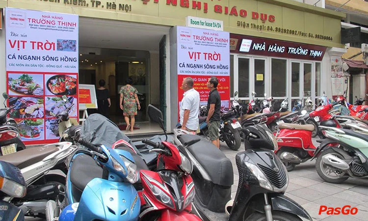 nha-hang-truong-thinh-le-thanh-tong-7