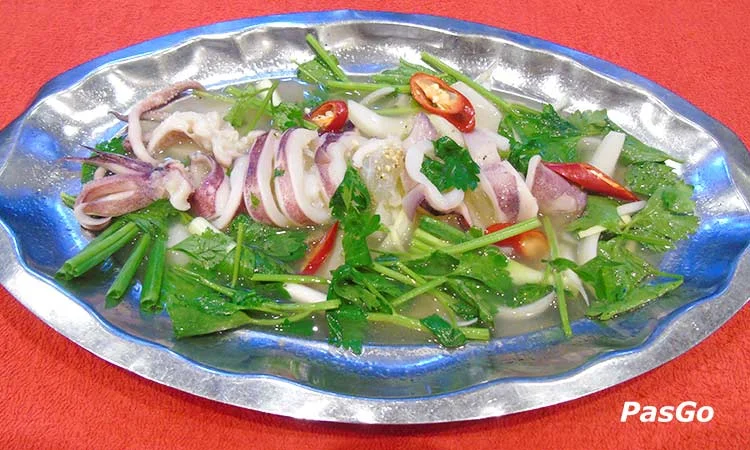 quan-an-ut-ca-mau-nguyen-thi-minh-khai-6b