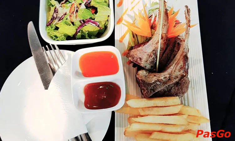 nha-hang-vietbamboo-bistro-hoang-van-thu-6