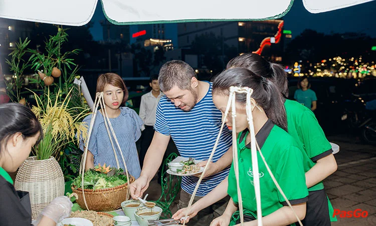 nha-hang-vietbamboo-restaurant-pham-van-dong-12
