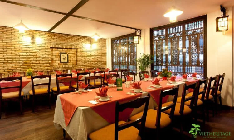 nha-hang-vietheritage-restaurant-48a-vo-van-tan-quan-3-9