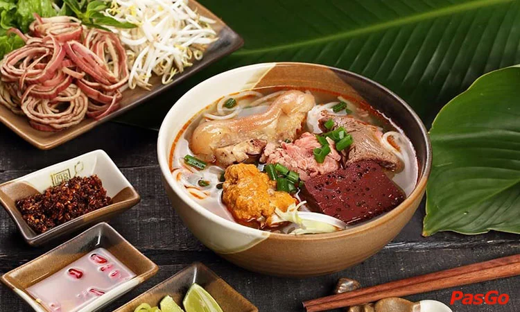nha-hang-vy-da-phan-boi-chau-1
