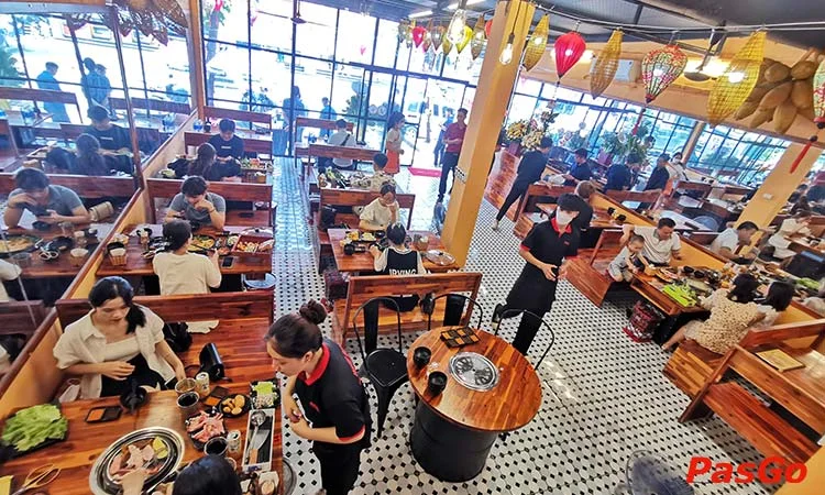 Nhà hàng Wang Buk Phùng Khoang Chuyên Buffet Lẩu Nướng 8