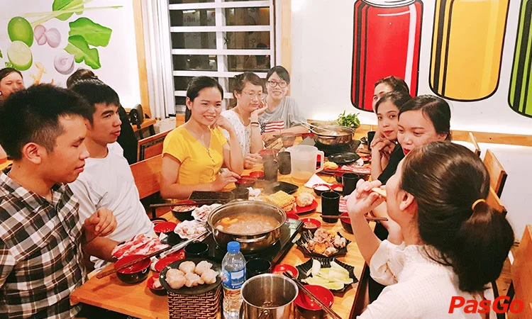 nha-hang-xuyt-xoa-xi-xup-dang-tien-dong-9