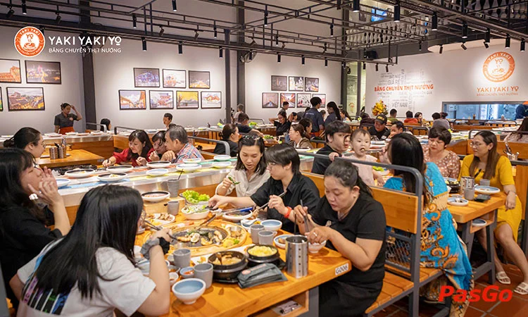 Nhà hàng Yaki Yaki Yo Tây Thạnh Buffet Nướng Lẩu Băng Chuyền độc lạ Sài Gòn 10