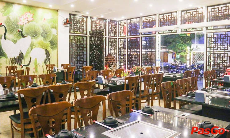 nha-hang-yum-hy-cho-am-thuc-ngoc-lam-2
