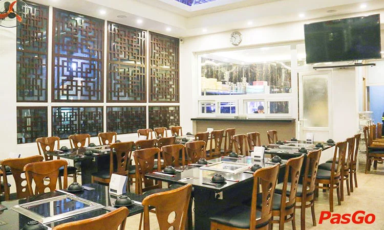 nha-hang-yum-hy-cho-am-thuc-ngoc-lam-4