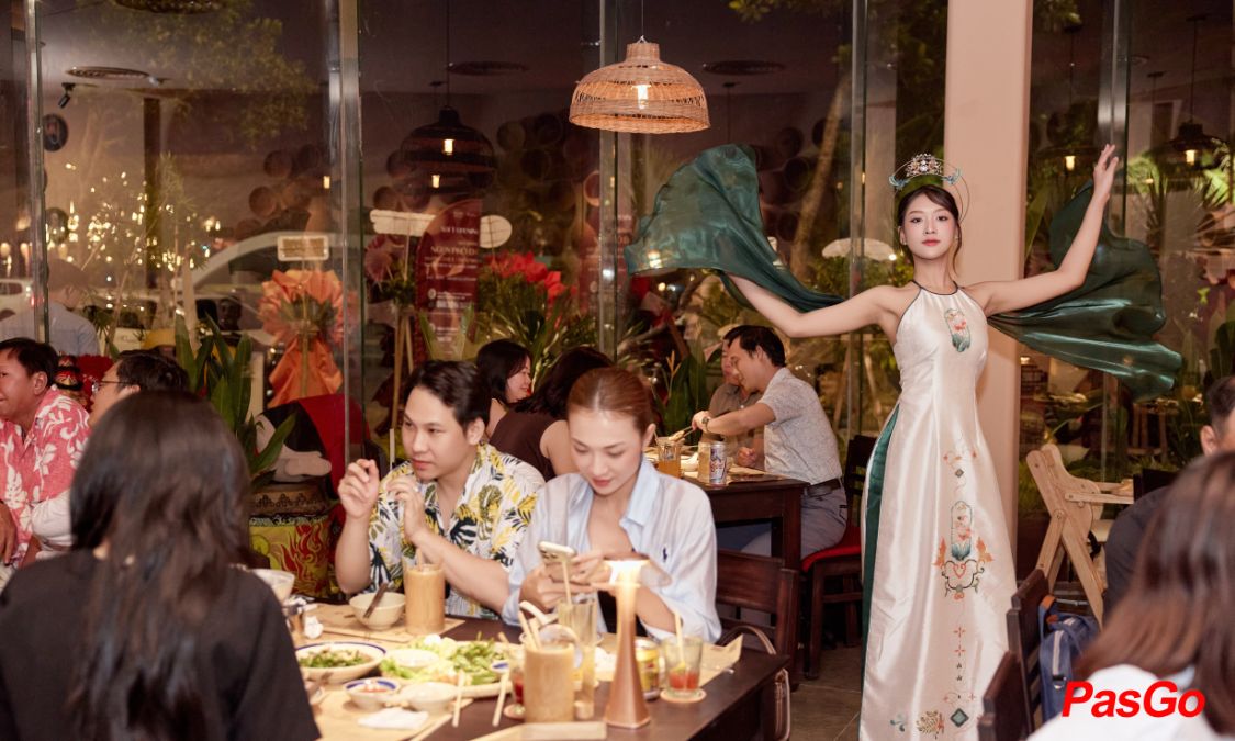 Ngon Phố Đà 18