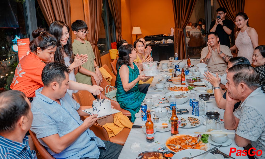 nhà hàng hải sản Ơ Kìa 4