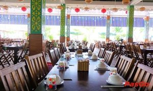 phuong-tre-viet-duong-hoang-sa-slide-2