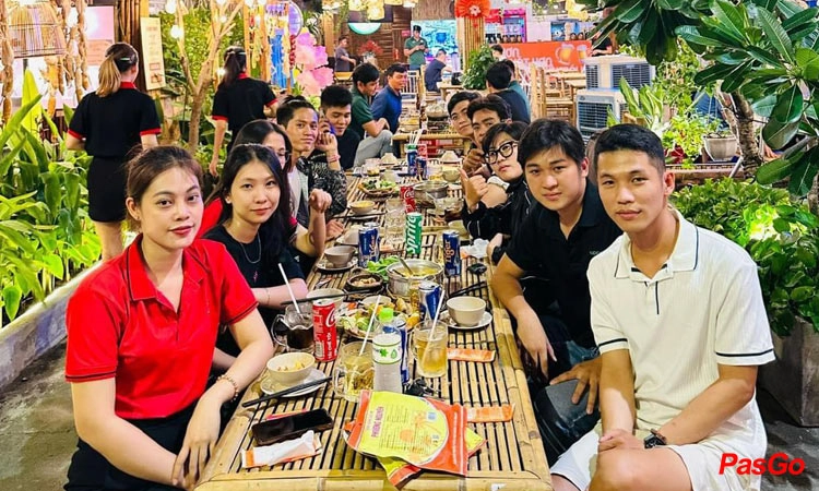 4K Quán 437 Hoàng Văn Thụ 9