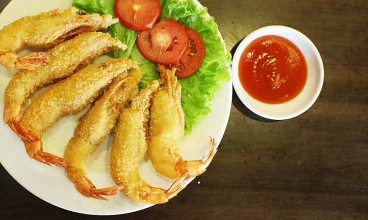 quan-an-ngon-hoang-dao-thuy-hoi-tu-tinh-hoa-am-thuc-3-mien-5