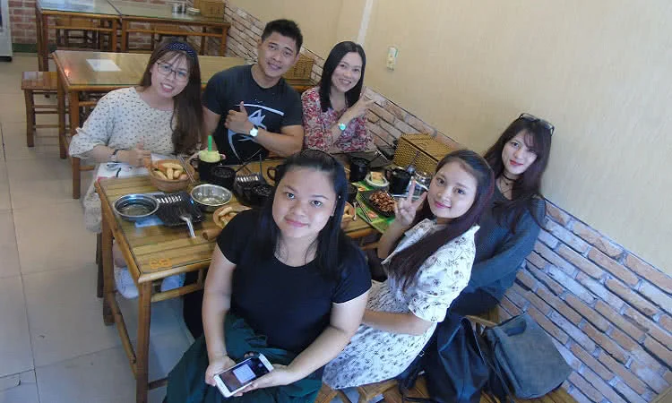 quan-banh-canh-ghe-nguyen-tri-phuong-slide-11