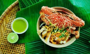 quan-banh-canh-ghe-nguyen-tri-phuong-slide-3