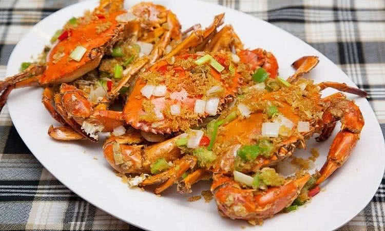 quan-banh-canh-ghe-nguyen-tri-phuong-slide-6
