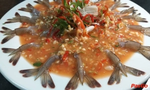 Quan-Ca-Rot-Nguyen-Phuoc-Lan-6