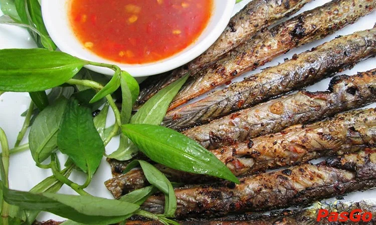 quan-cay-xoai-nguyen-tat-thanh-slide-7
