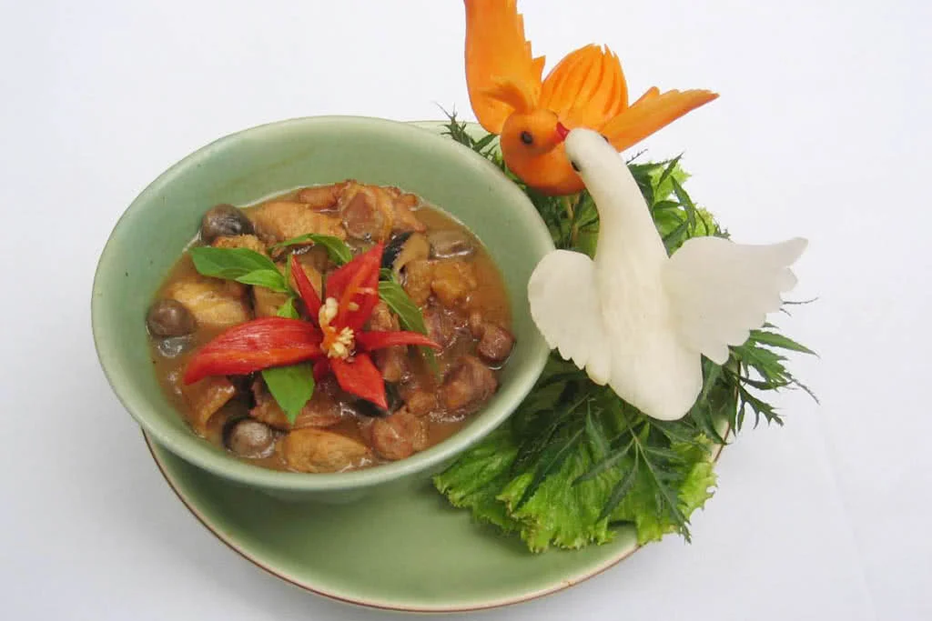 seasons-of-hanoi-ngoi-biet-thu-co-dien-va-quyen-ru-6