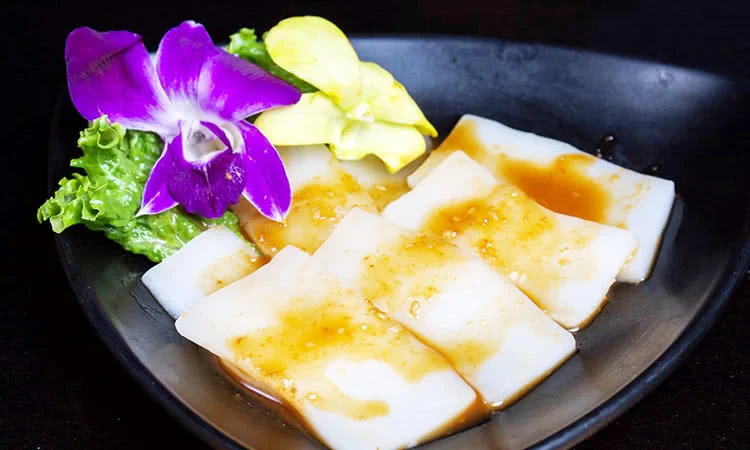shiki-bbq-kham-pha-the-gioi-buffet-lau-nuong-chuan-nhat-4