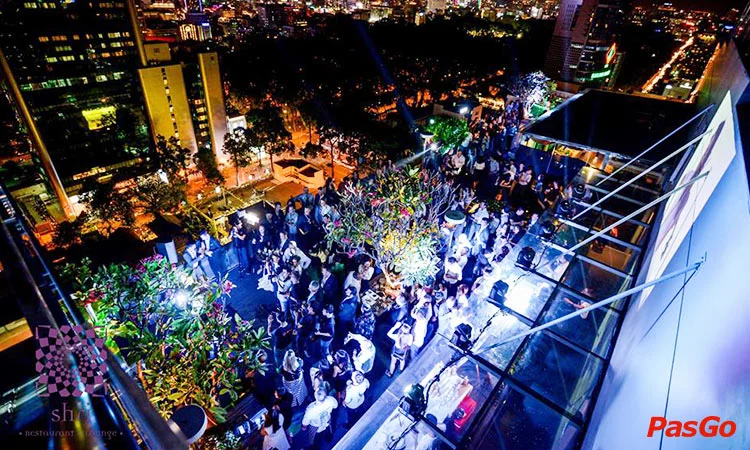 shri-restaurant-&-lounge-nguyen-thi-minh-khai-8