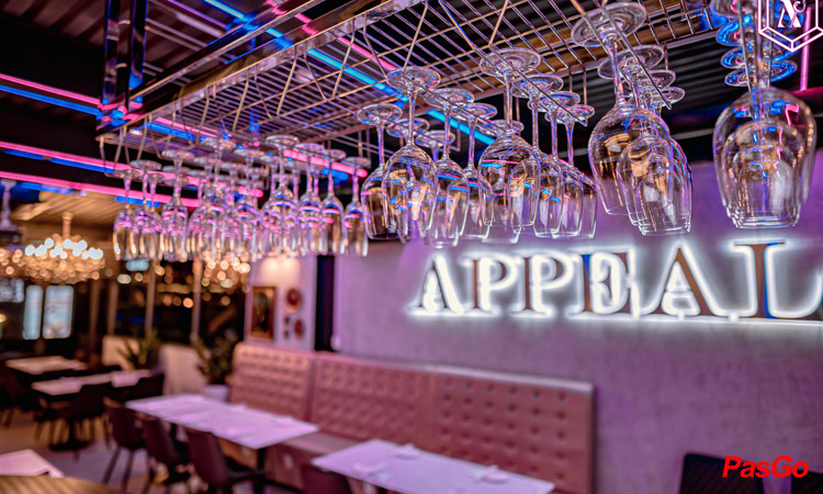 Slide appeal gastrobar 9