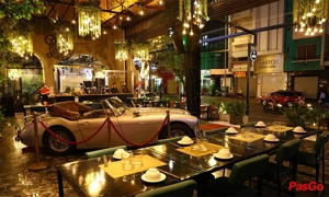 slide-bjs-beer-garden-4