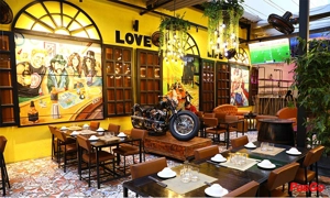 slide-bjs-beer-garden-5