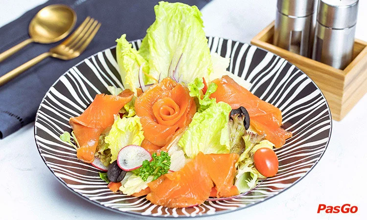 Slide - Le Monde Steak - Nguyễn Văn Lộc - 7