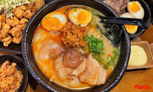 slide-mugi-ramen-izakaya-my-dinh-4