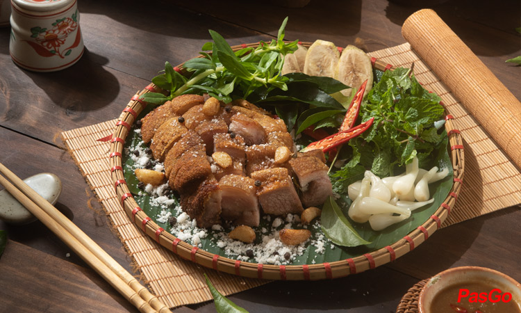nha-hang-old-hanoi-restaurant-ton-that-thiep-1