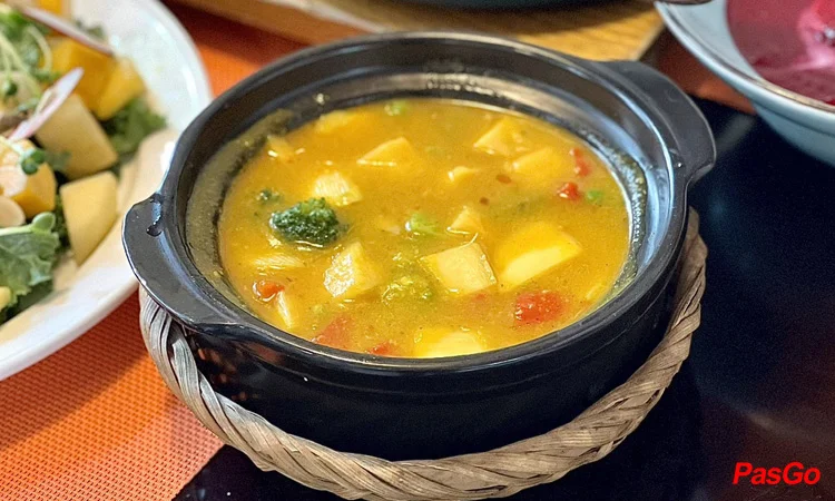 slide The Veg - Organic Vego & Tea Tống Duy Tân 2