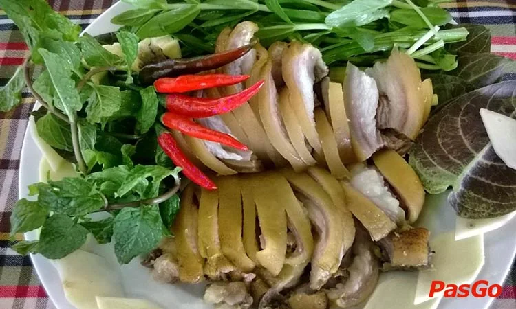 song-cam-quan-kdt-tay-nam-linh-dam-7
