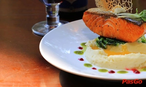 steakstone-louis-restaurant-&-coffee-duc-loi-2-1