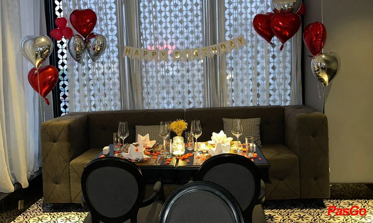 the-eroica-restaurant-9
