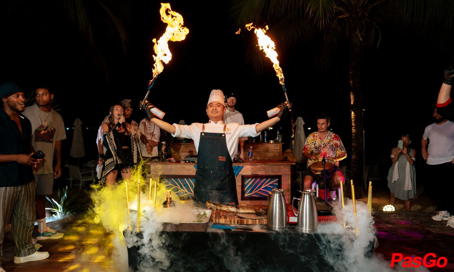 The Holiday Beach Club & Dining - Võ Nguyên Giáp 5