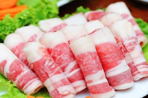 thuyen-xua-xuoi-dong-am-thuc-1
