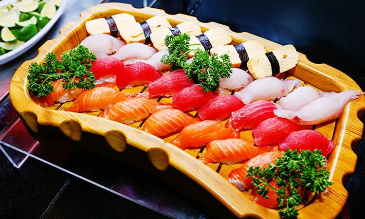 tokyo-yukai-thuong-thuc-buffet-lau-nuong-chuan-phong-cach-nhat-1