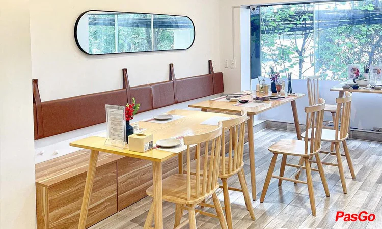 Trạm Sushi Trấn Vũ 8