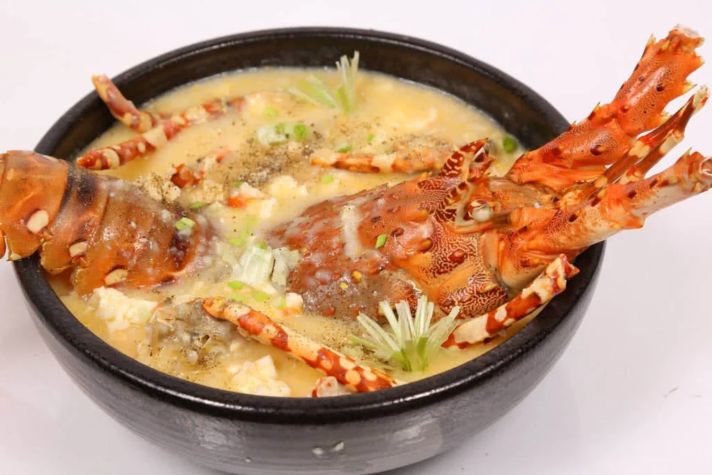 vuong-quoc-tom-am-thuc-xu-dai-tren-dat-viet-8
